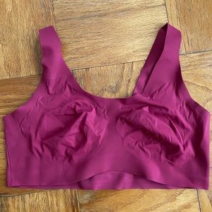 Knix Luxelift Bra in Cherry/Merlot Size L+